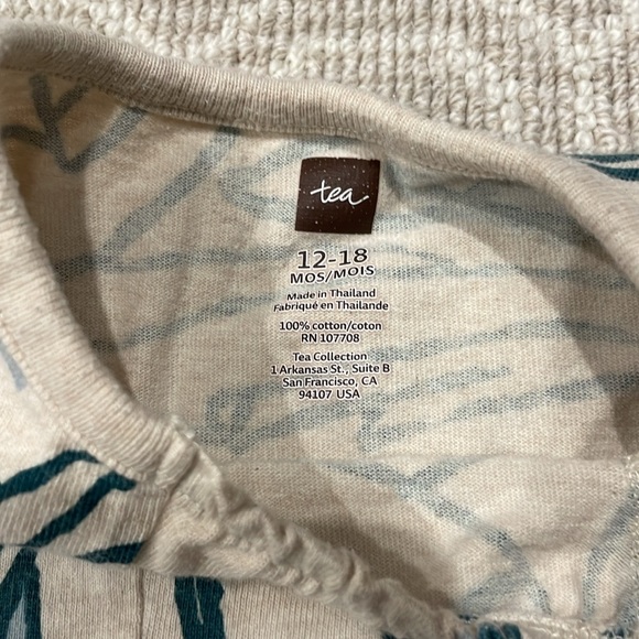 Arctic Animals Pieced Romper - Picture 6 of 6